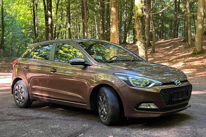 Bronze Hyundai i20 fra 2017
