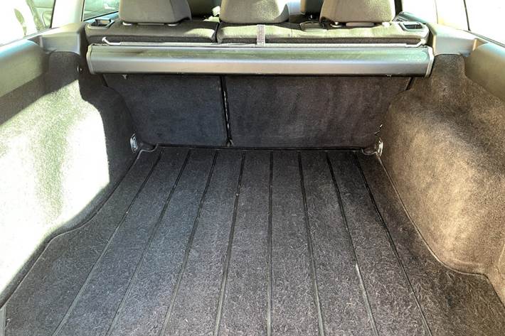 Sort VW Passat fra 2003