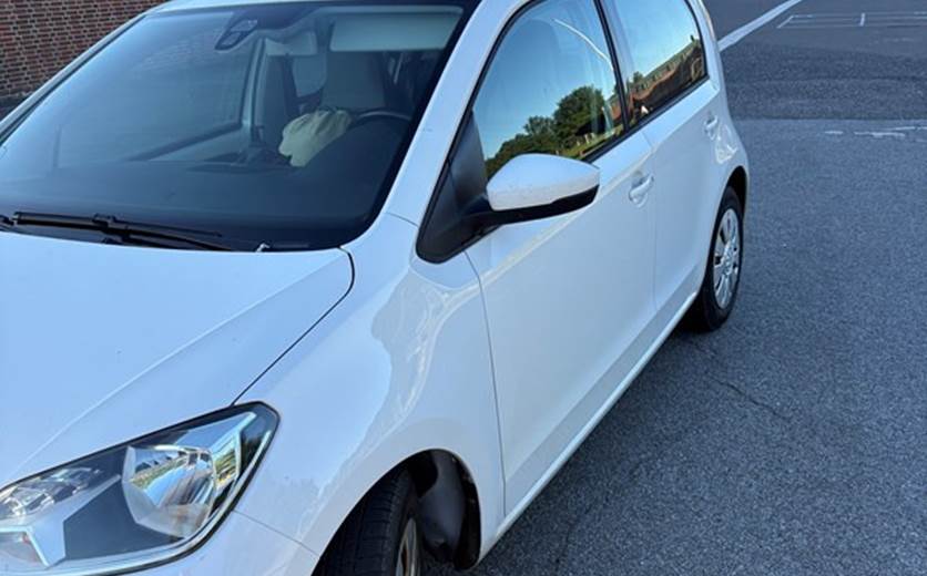 VW up 1.0 MPI 60