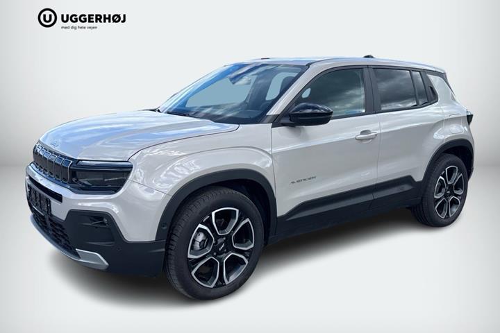 Beige Jeep Avenger fra 2025 set udefra
