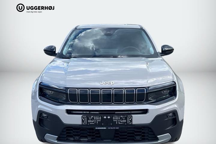 Beige Jeep Avenger fra 2025