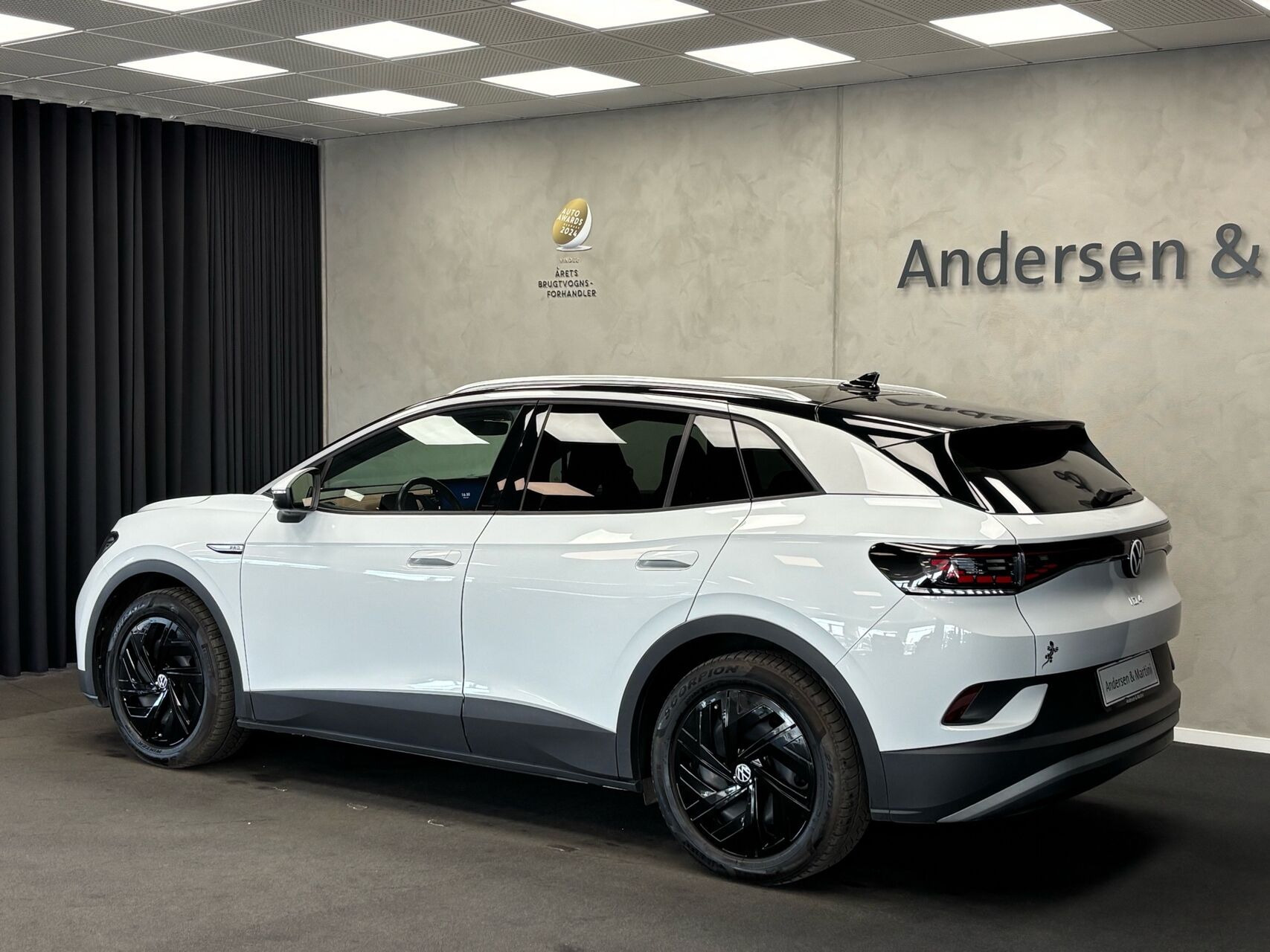Hvid VW ID.4 fra 2021