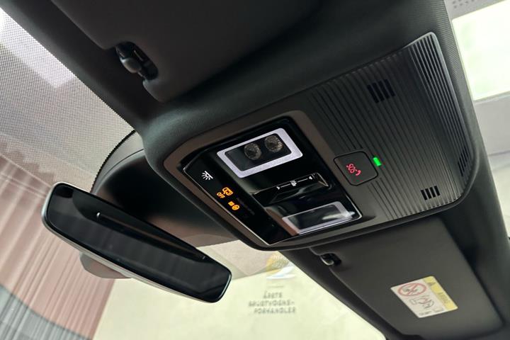 Hvid VW ID.4 fra 2021