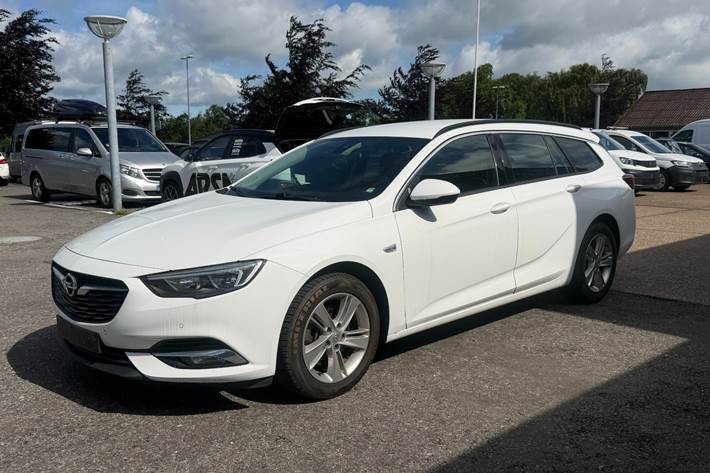 undefined Opel Insignia fra 2018