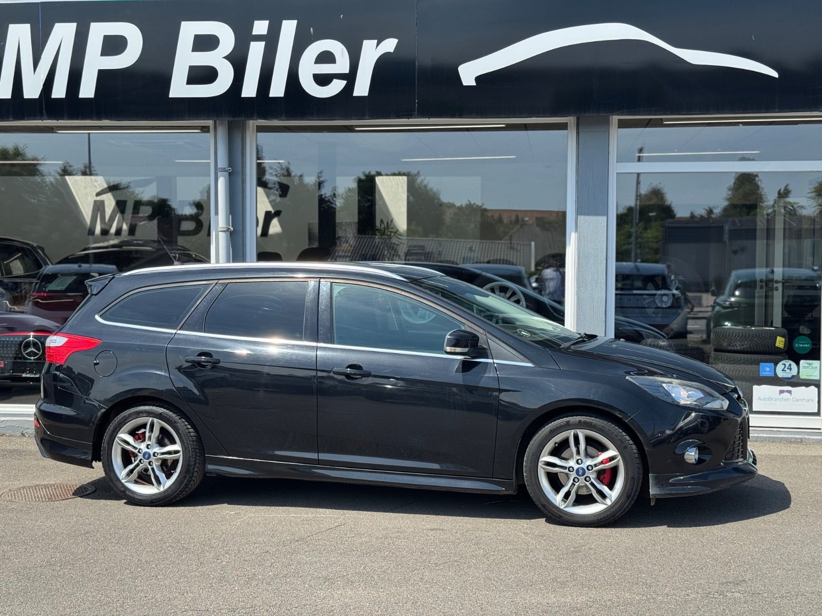 Sort Ford Focus fra 2013