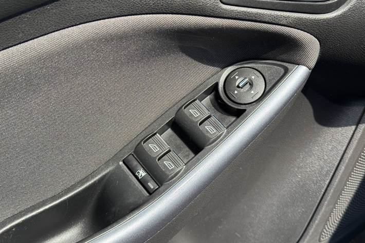 Sort Ford Focus fra 2013