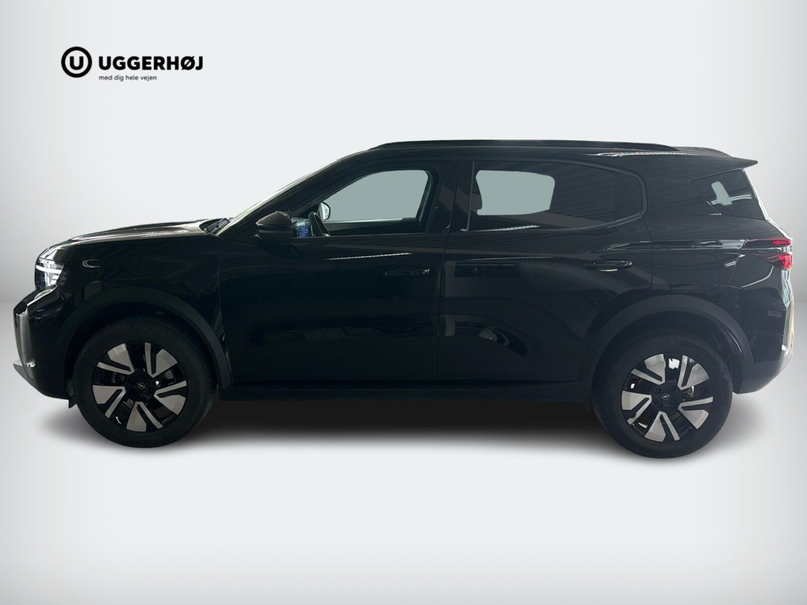Sort Opel Frontera fra 2025