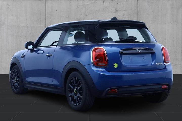 Blå Mini Cooper SE fra 2022