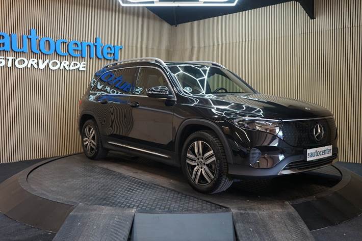 Sort Mercedes EQB250+ fra 2024