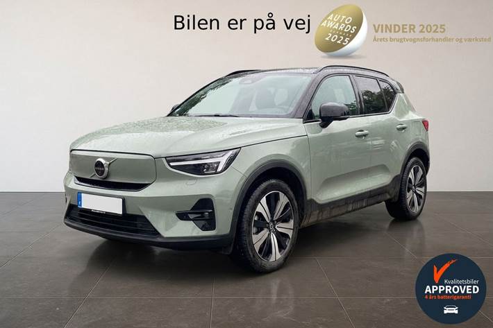 Grøn Volvo XC40 fra 2023