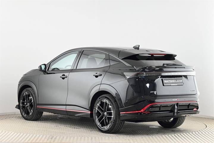 Sort Nissan Ariya fra 2026