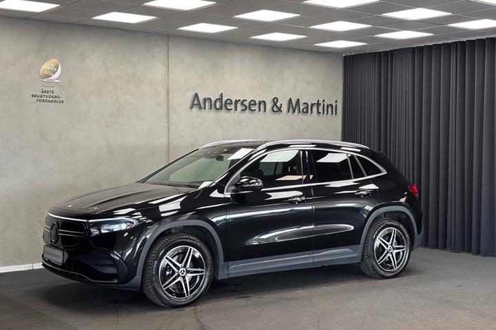 Sort Mercedes EQA 300 fra 2023
