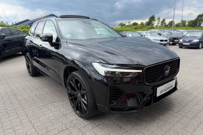 Sort Volvo XC60 fra 2024