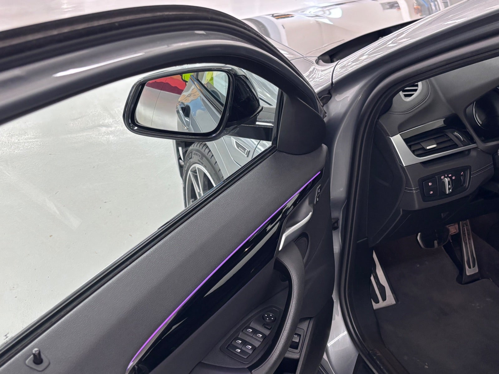 Grå BMW X2 fra 2023