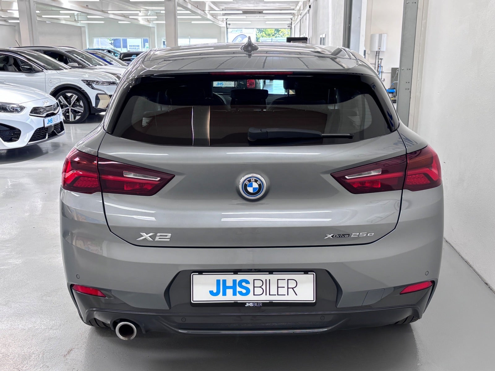 Grå BMW X2 fra 2023