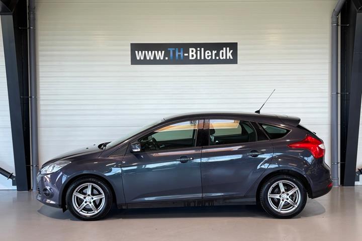 undefined Ford Focus fra 2012