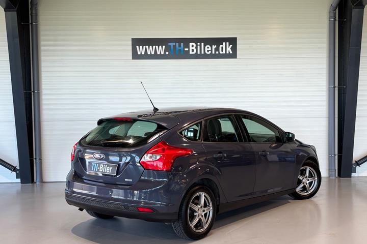 undefined Ford Focus fra 2012