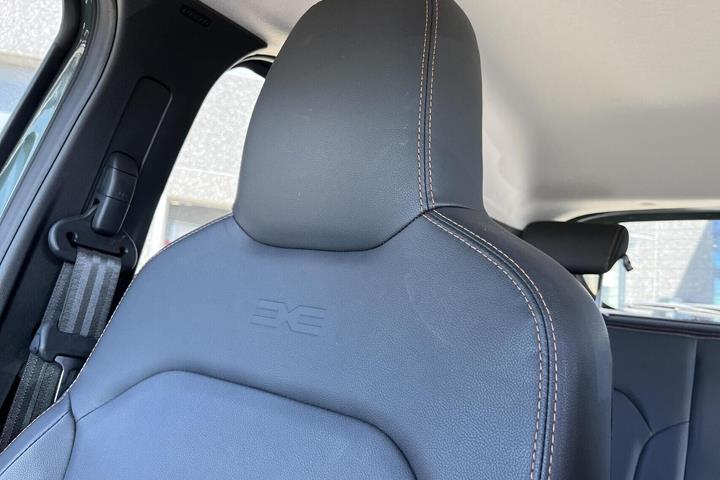 Grøn Dacia Spring fra 2023
