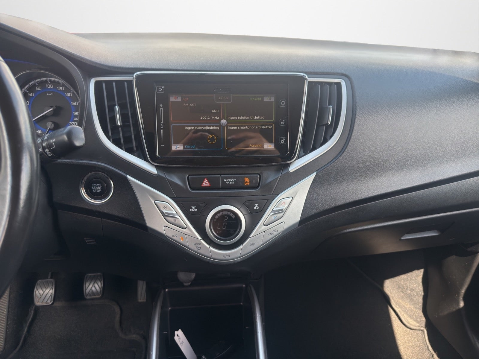 Sort Suzuki Baleno fra 2018