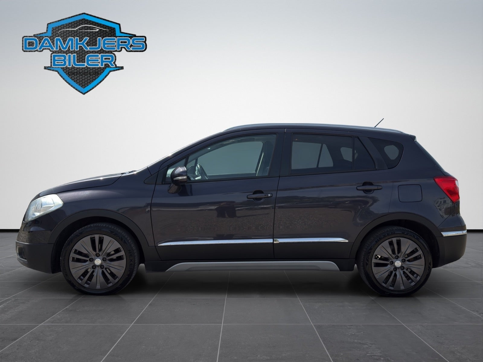 Sort Suzuki S-Cross fra 2013