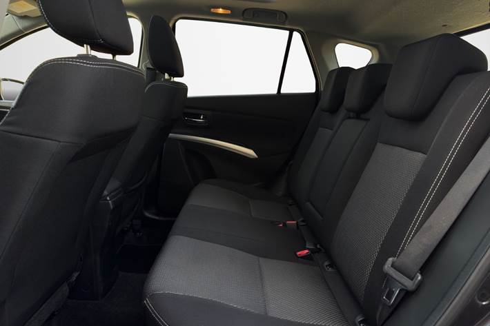 Sort Suzuki S-Cross fra 2013