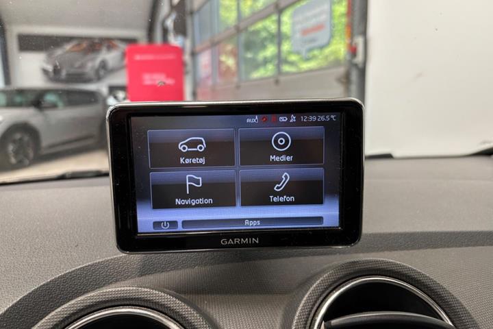 Grå Seat Ibiza fra 2015