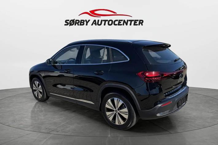 Sort Mercedes EQA250+ fra 2024