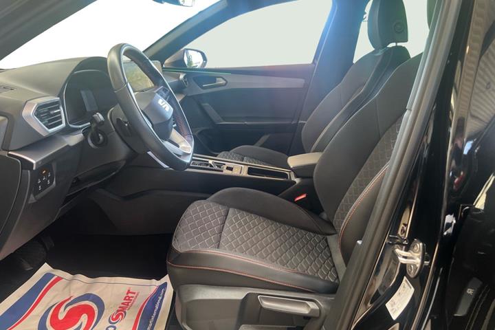 Sort Seat Leon fra 2024