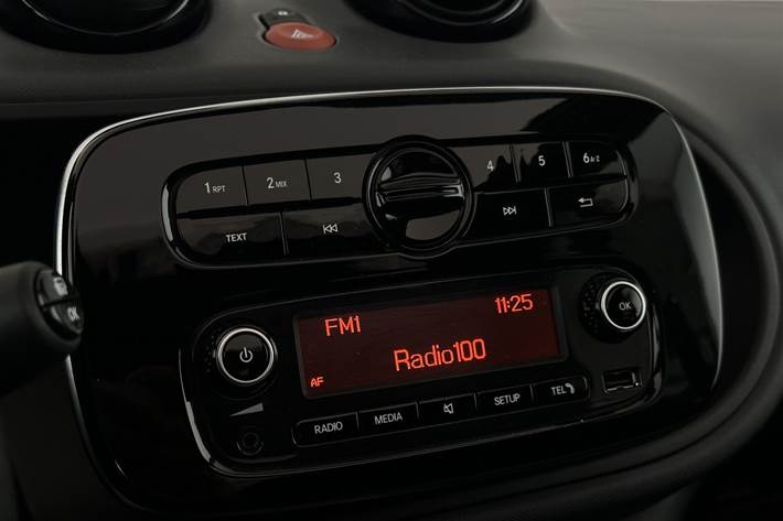 Sort Smart Fortwo fra 2021