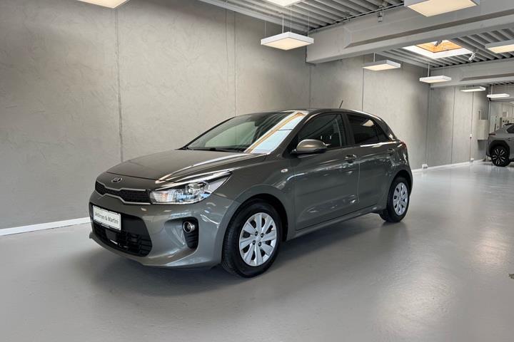 Grøn Kia Rio fra 2020