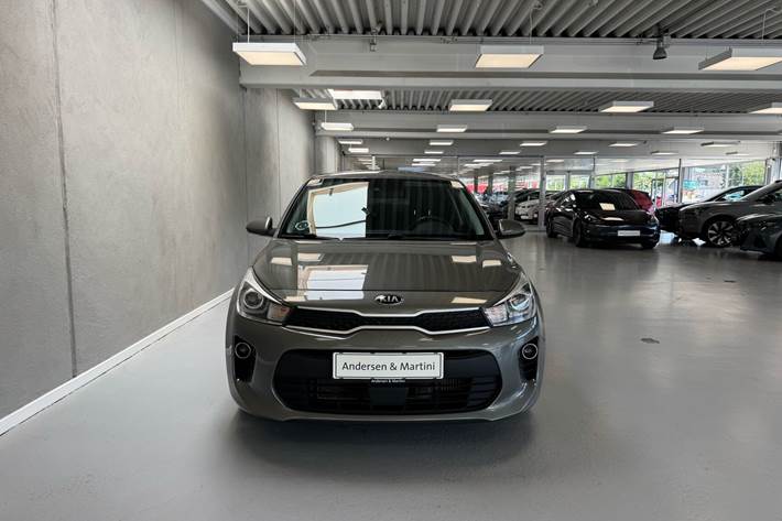 Grøn Kia Rio fra 2020