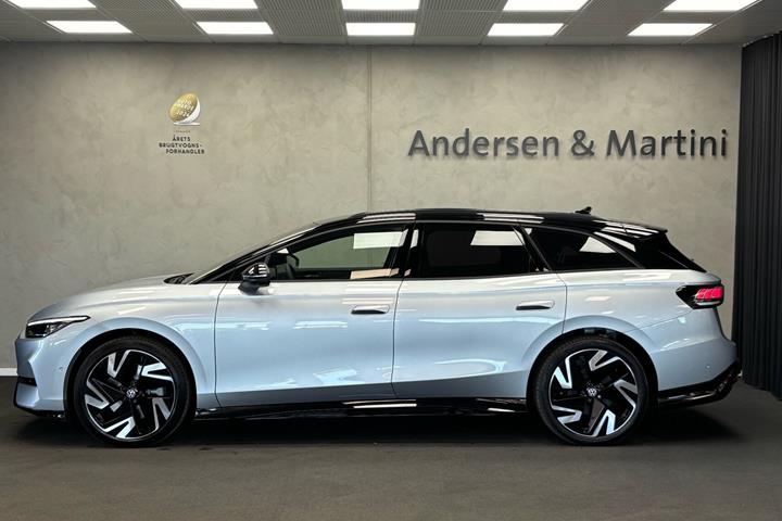 Sølv VW ID.7 fra 2026