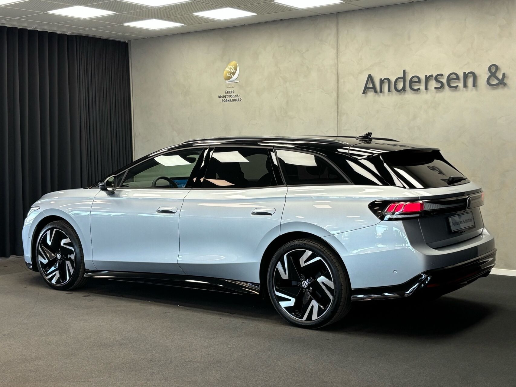 Sølv VW ID.7 fra 2026