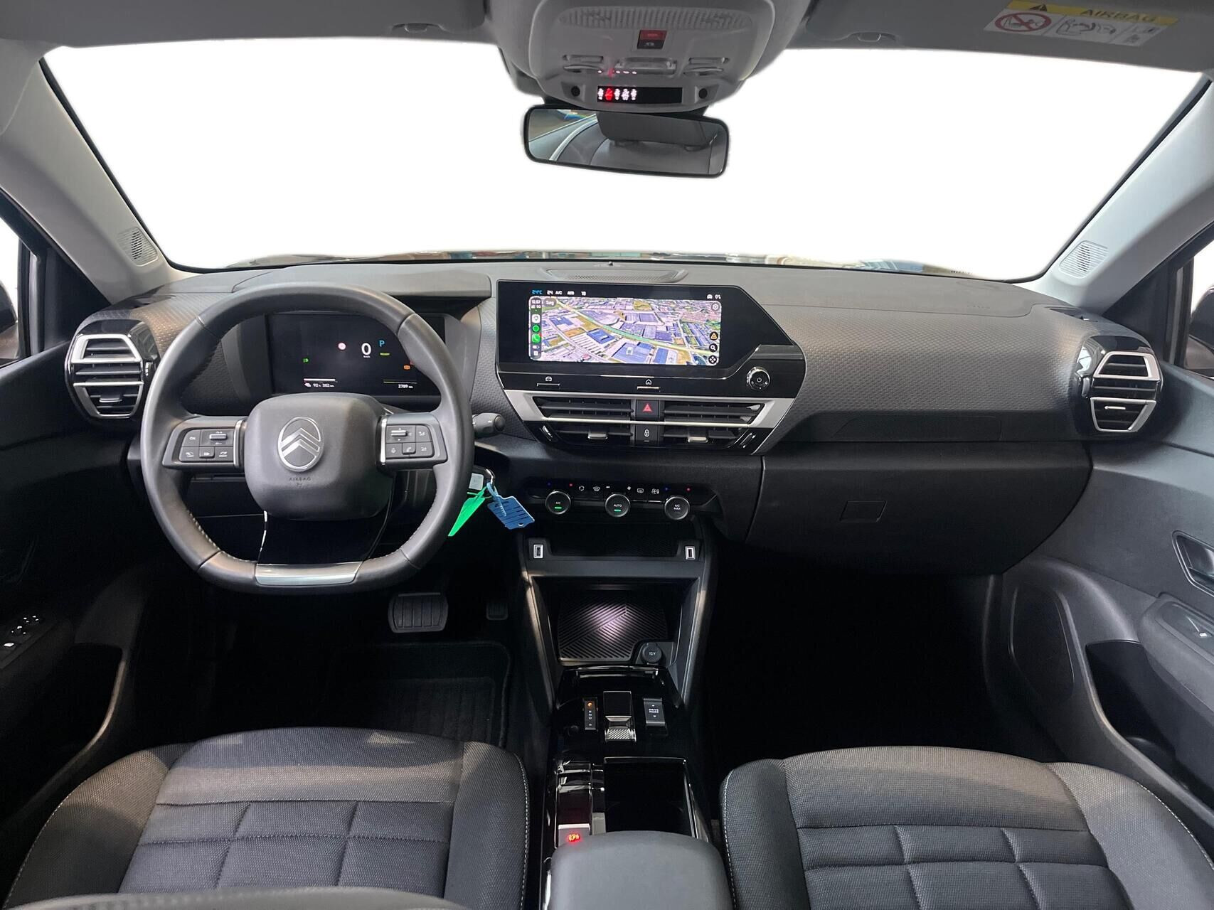 Blå Citroën ë-C4 X fra 2025