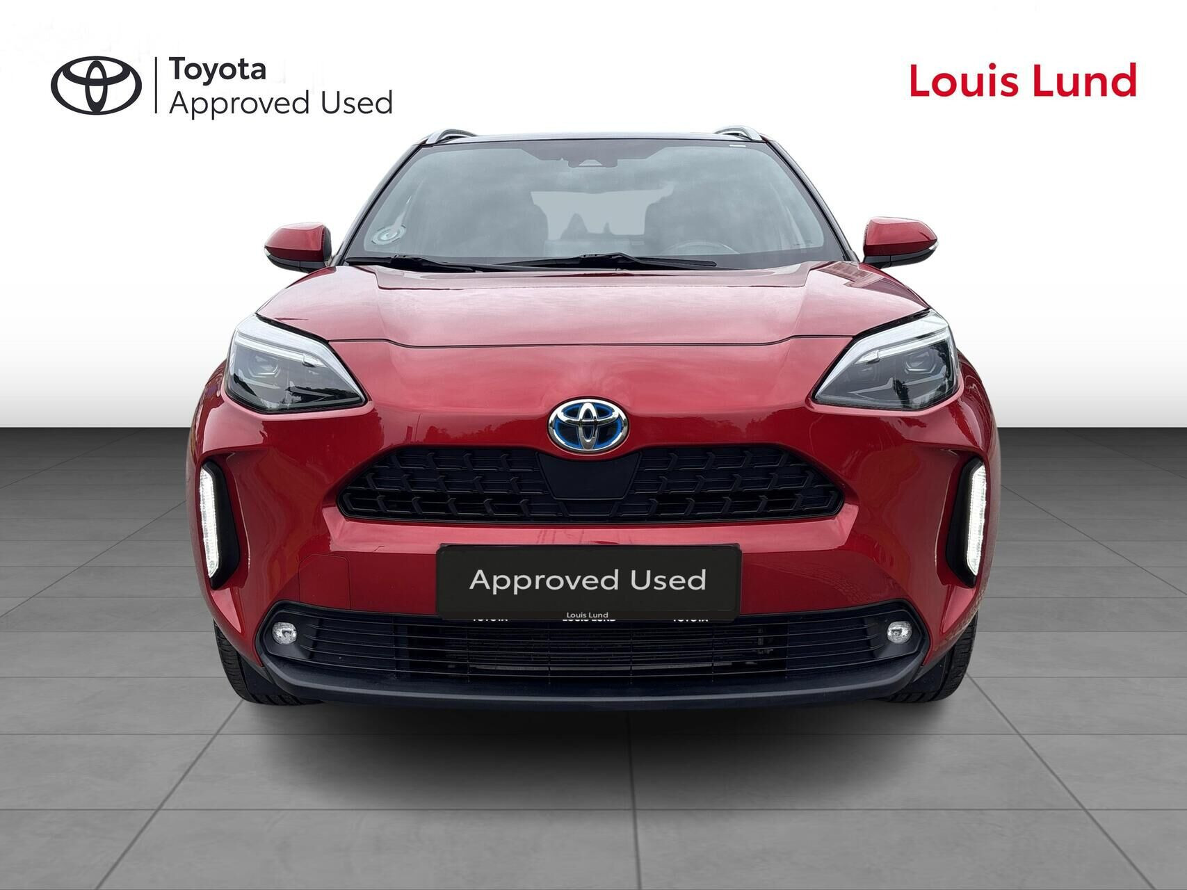 Rød Toyota Yaris Cross fra 2022