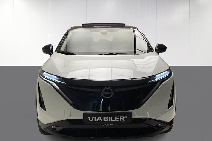 Hvid Nissan Ariya fra 2026