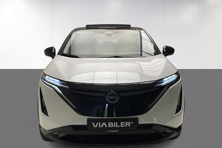 Hvid Nissan Ariya fra 2026