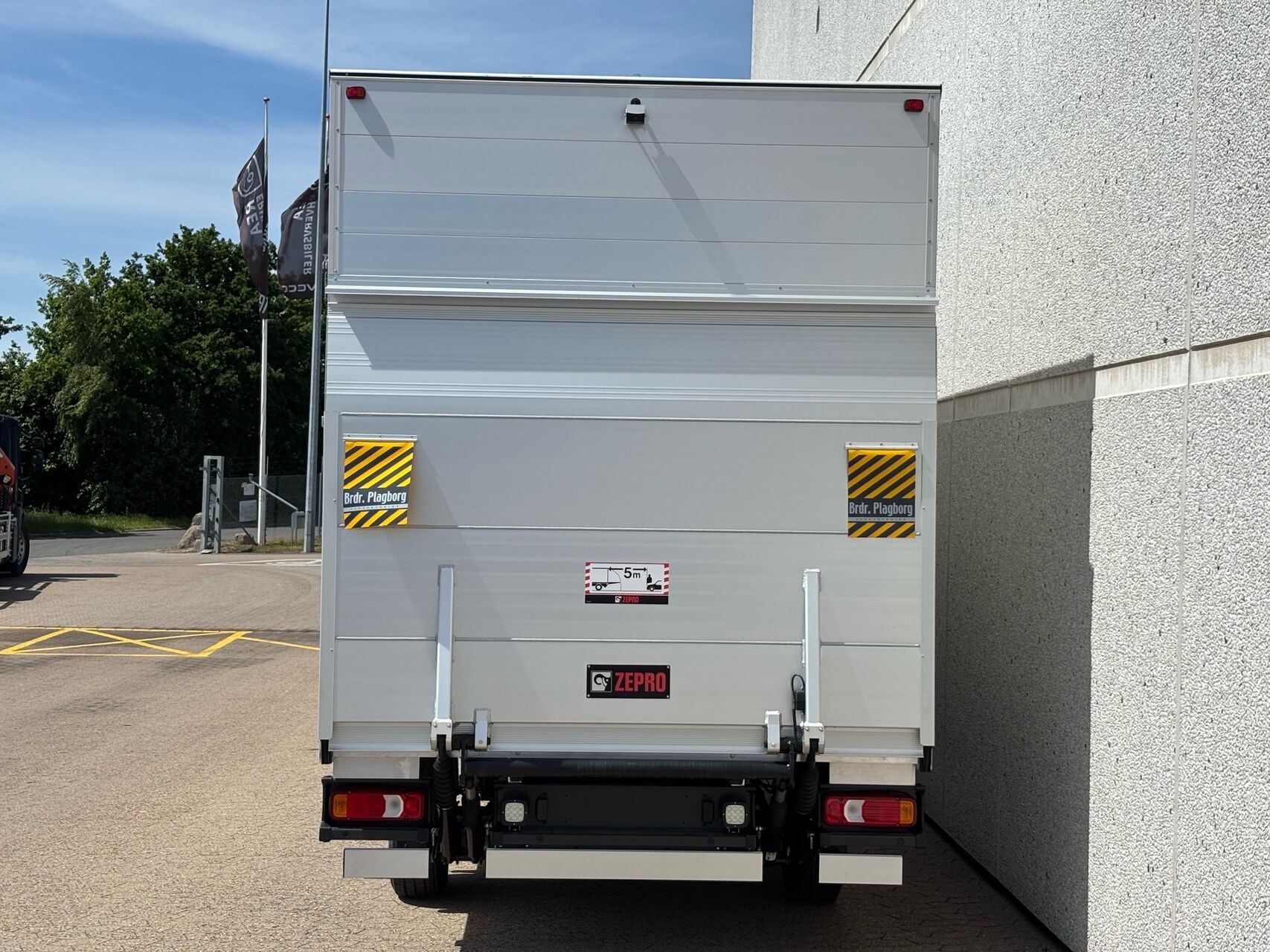 Hvid Iveco Daily fra 2026