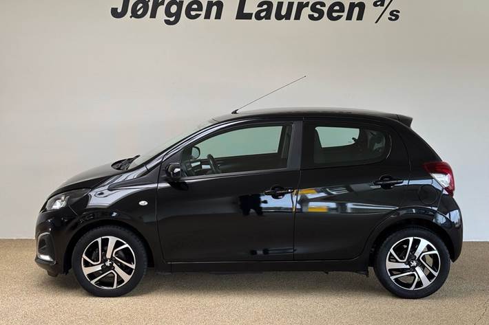 Sort Peugeot 108 fra 2016