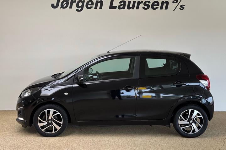 Sort Peugeot 108 fra 2016