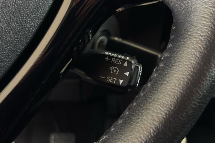 Sort Peugeot 108 fra 2016