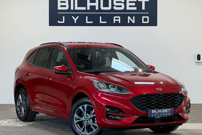 Grå Ford Kuga fra 2022