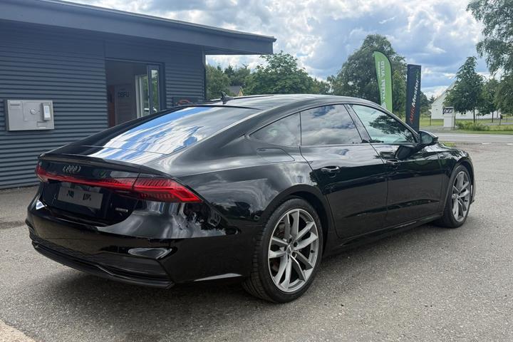 Gul Audi A7 fra 2020