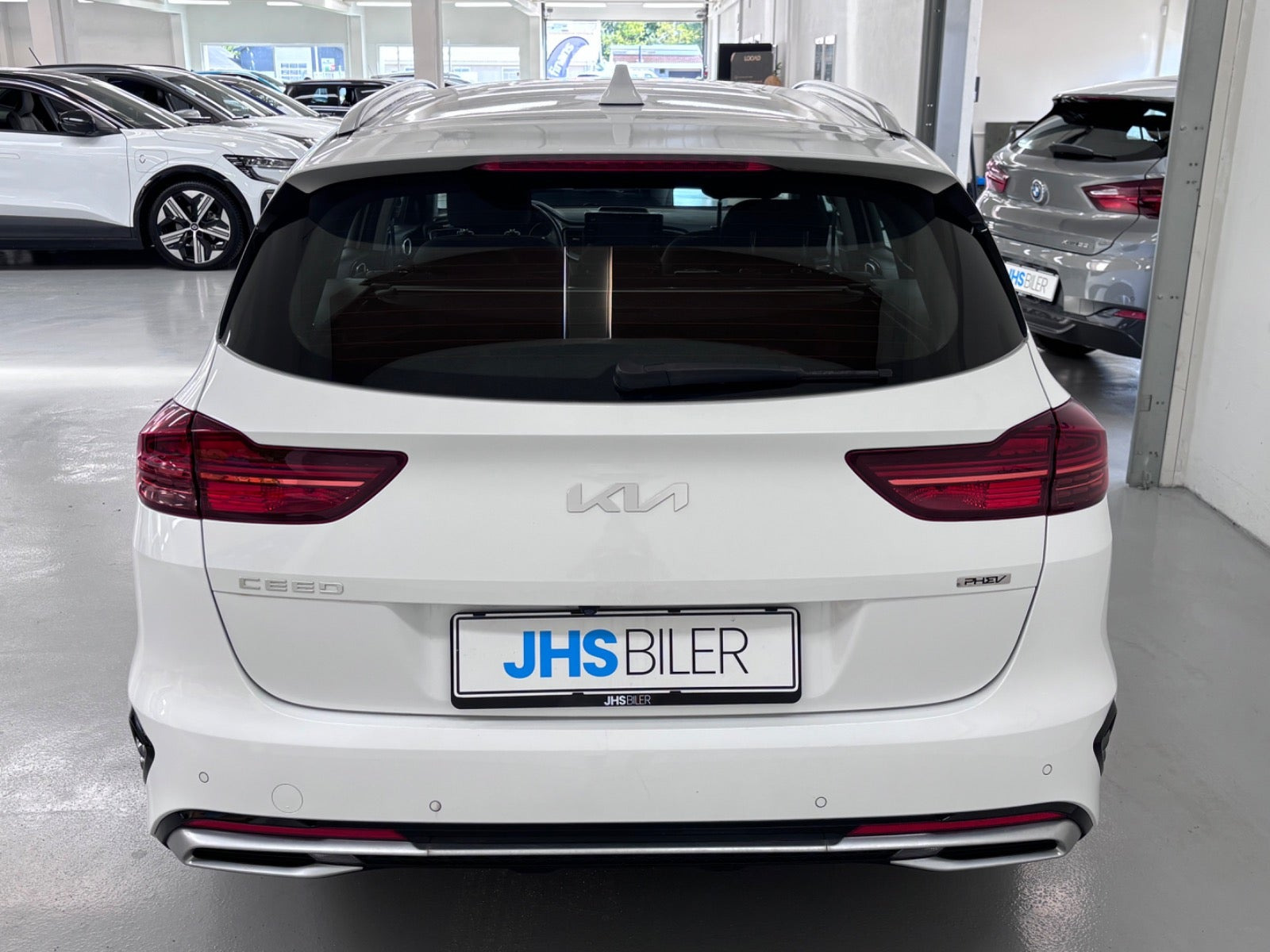 Hvid Kia Ceed fra 2022