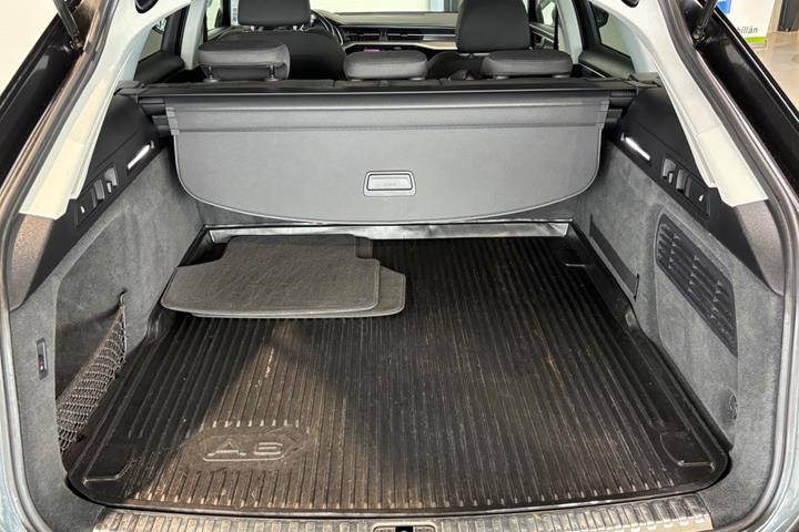 undefined Audi A6 fra 2020