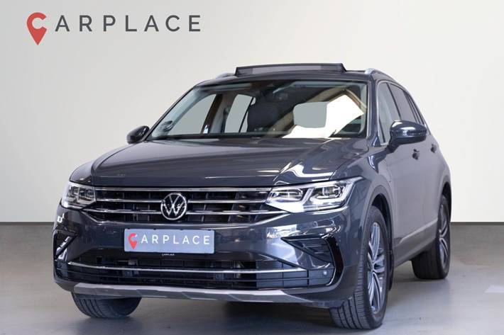 Grå VW Tiguan fra 2021