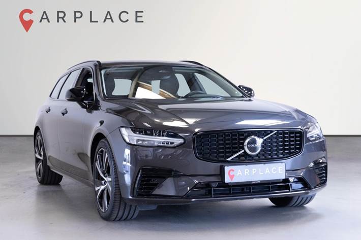 Grå Volvo V90 fra 2023