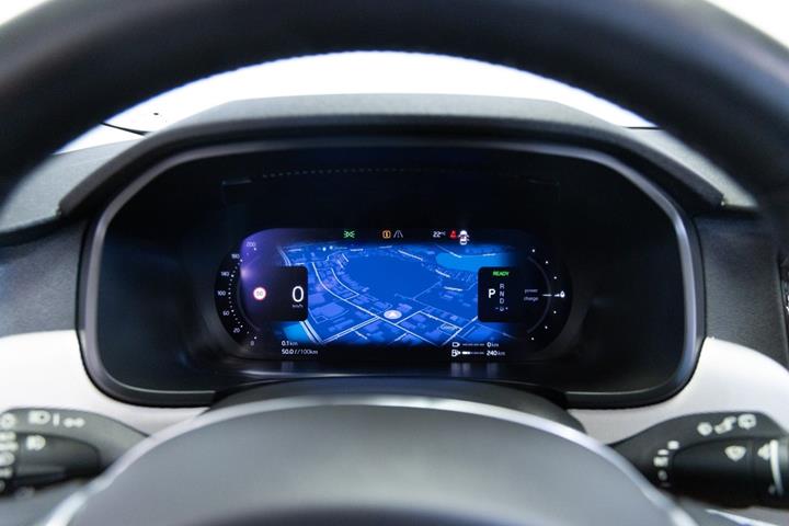 Grå Volvo V90 fra 2023