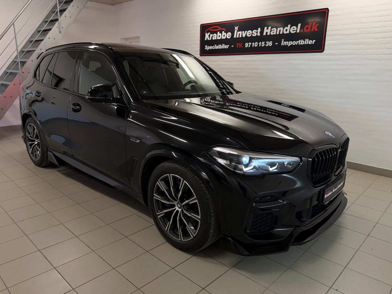Sort BMW X5 fra 2022
