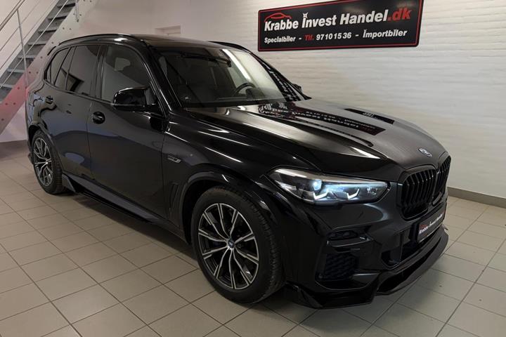 Sort BMW X5 fra 2022